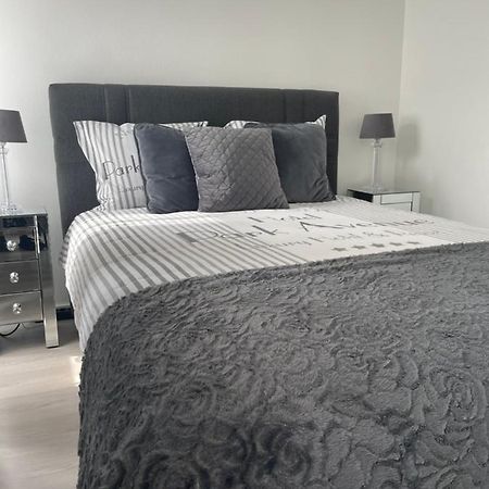 Executive Double Room With En-Suite In Guest House City Centre R4 Luxemburg Exterior foto